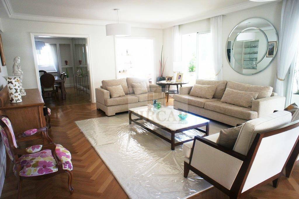 Apartamento à venda com 4 quartos, 300m² - Foto 4