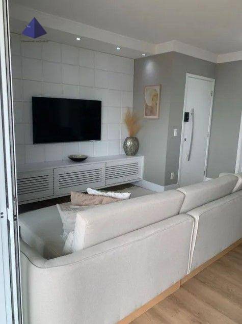 Apartamento à venda com 3 quartos, 93m² - Foto 3