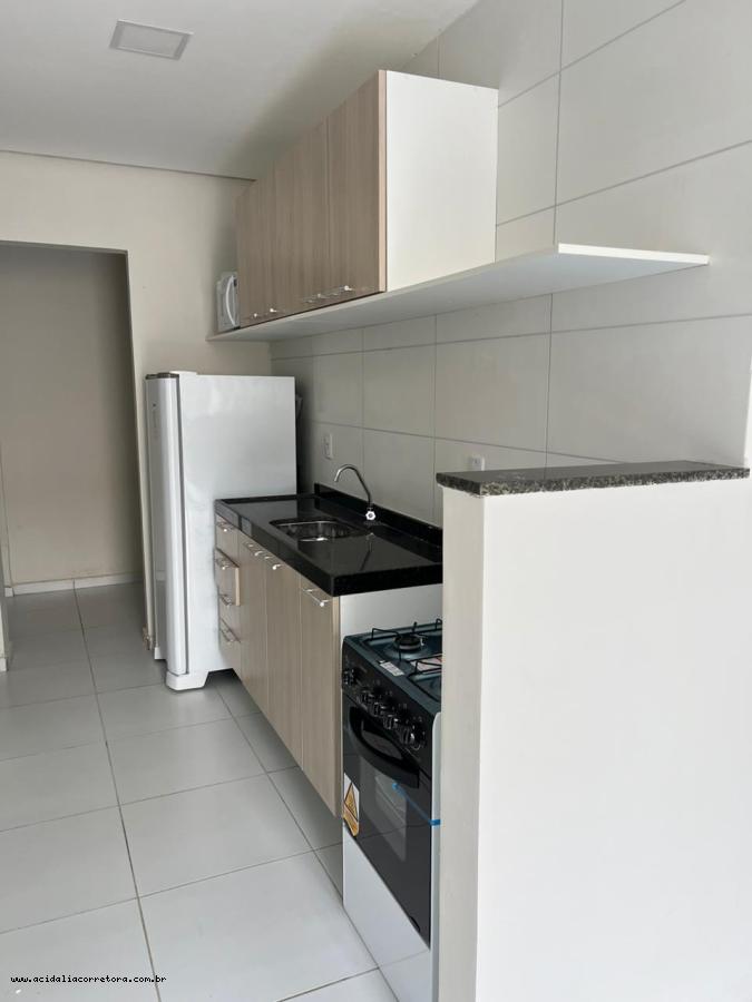 Apartamento para alugar com 2 quartos, 42m² - Foto 5