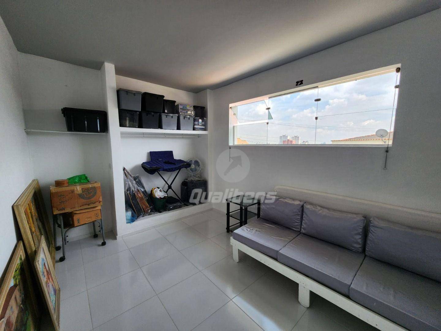 Sobrado à venda com 2 quartos, 180m² - Foto 11