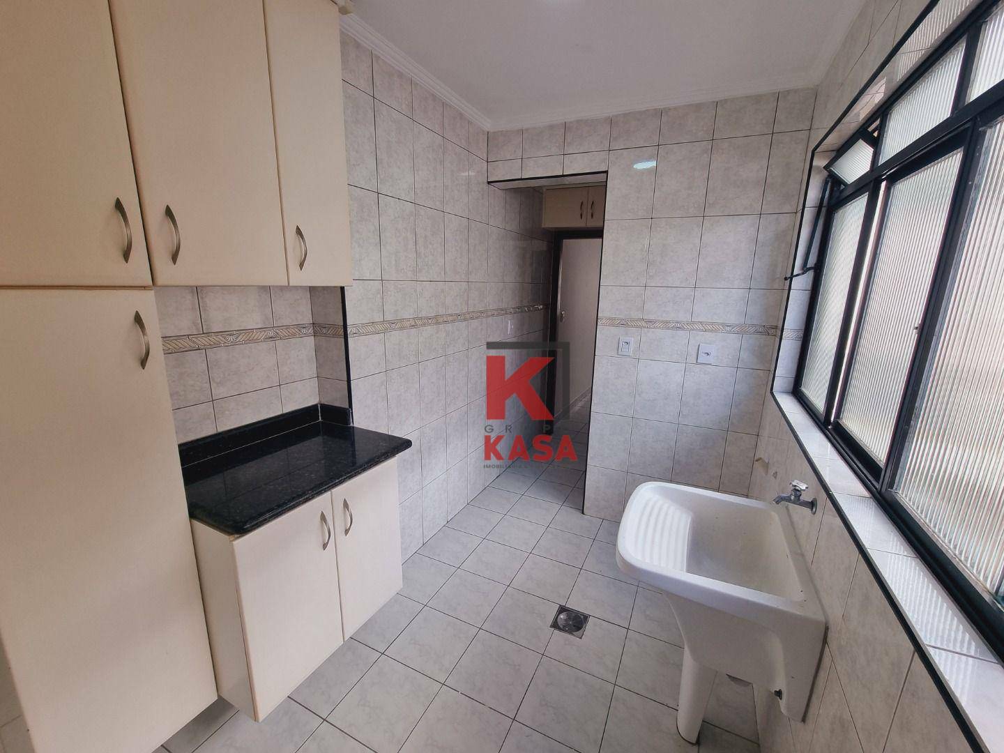 Casa à venda e aluguel com 3 quartos, 339m² - Foto 38