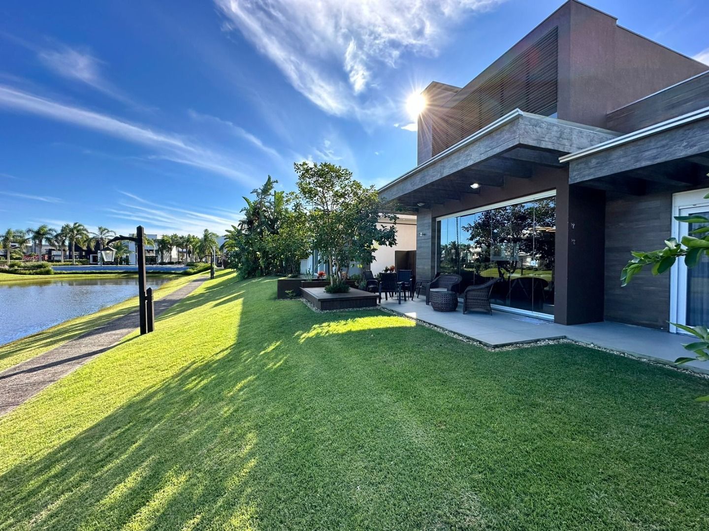 Casa de Condomínio à venda com 3 quartos, 195m² - Foto 17