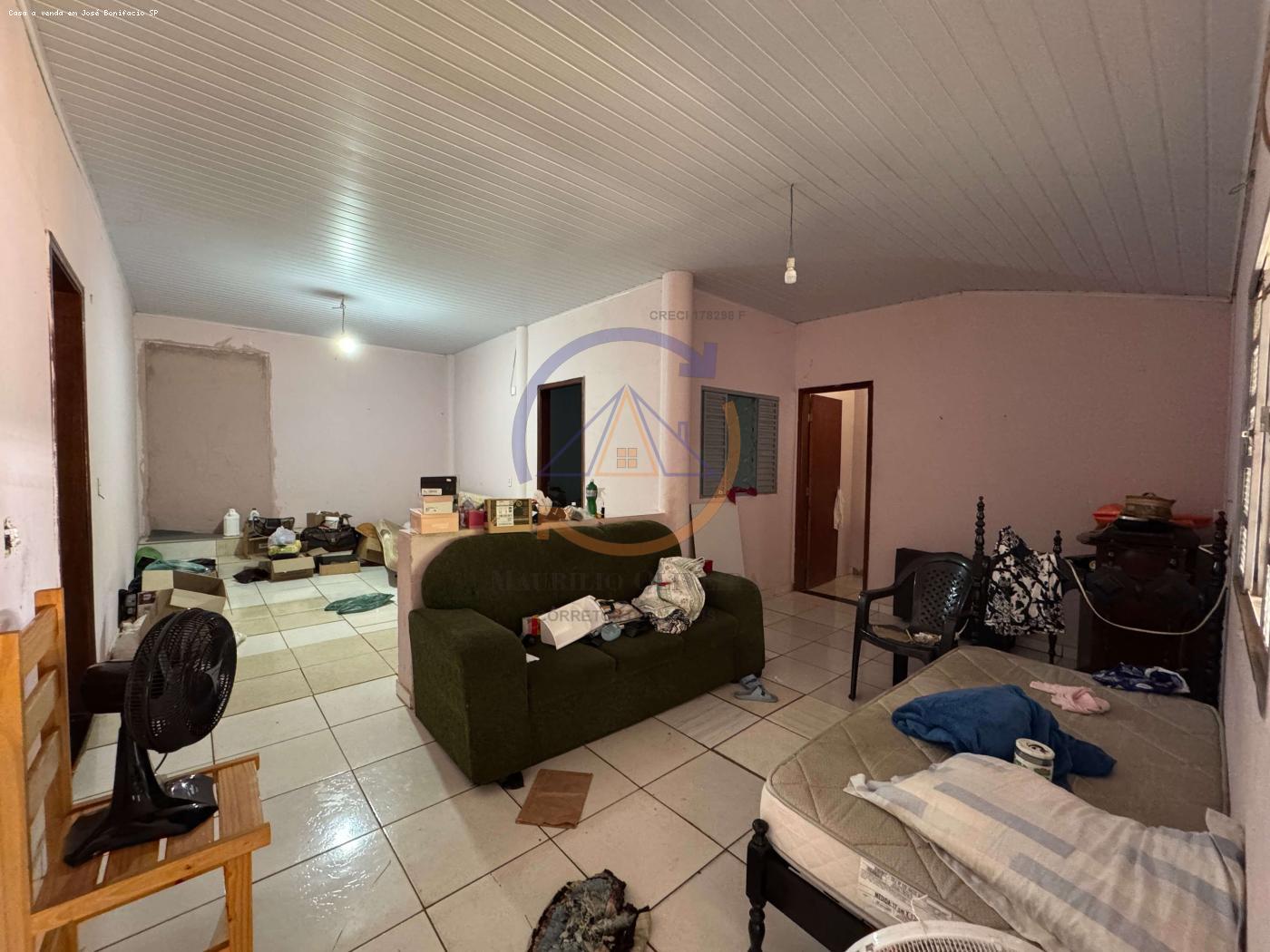 Casa à venda com 2 quartos, 219m² - Foto 6