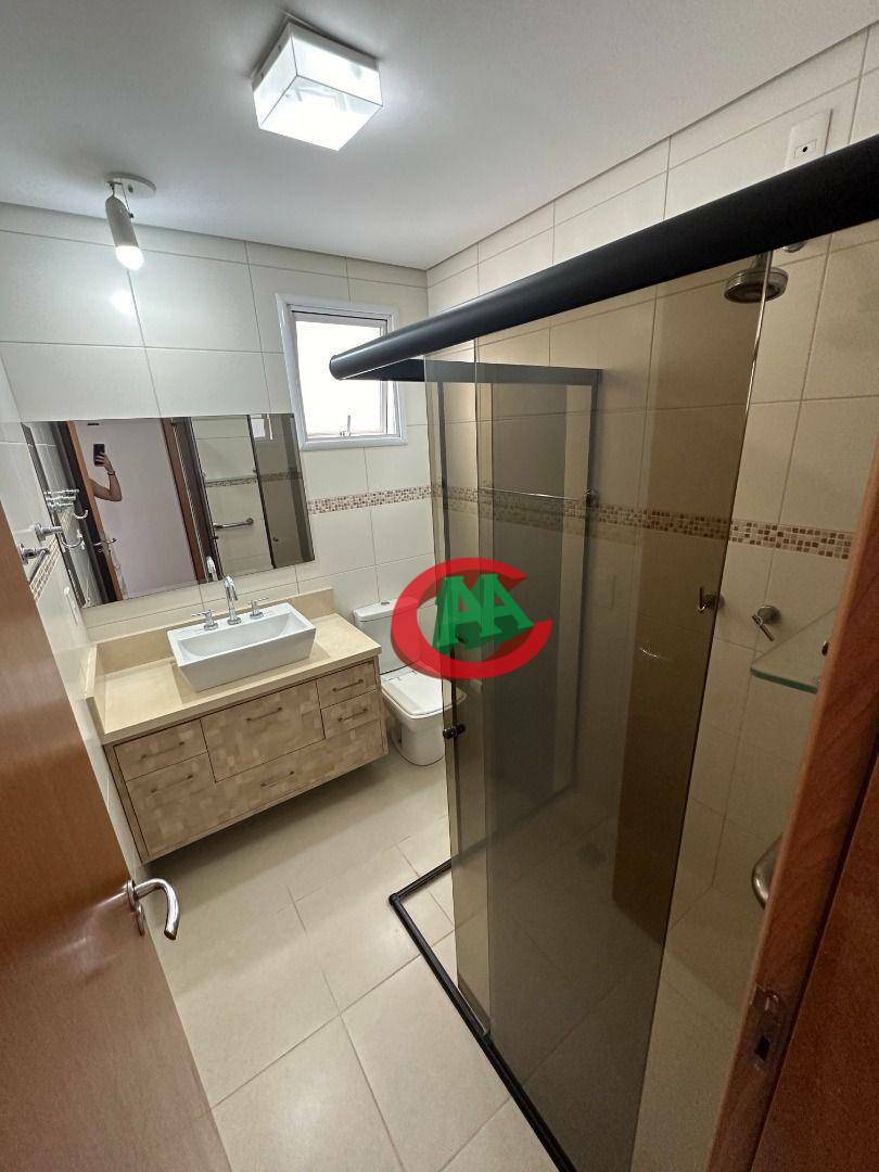 Apartamento para alugar com 3 quartos, 120m² - Foto 9