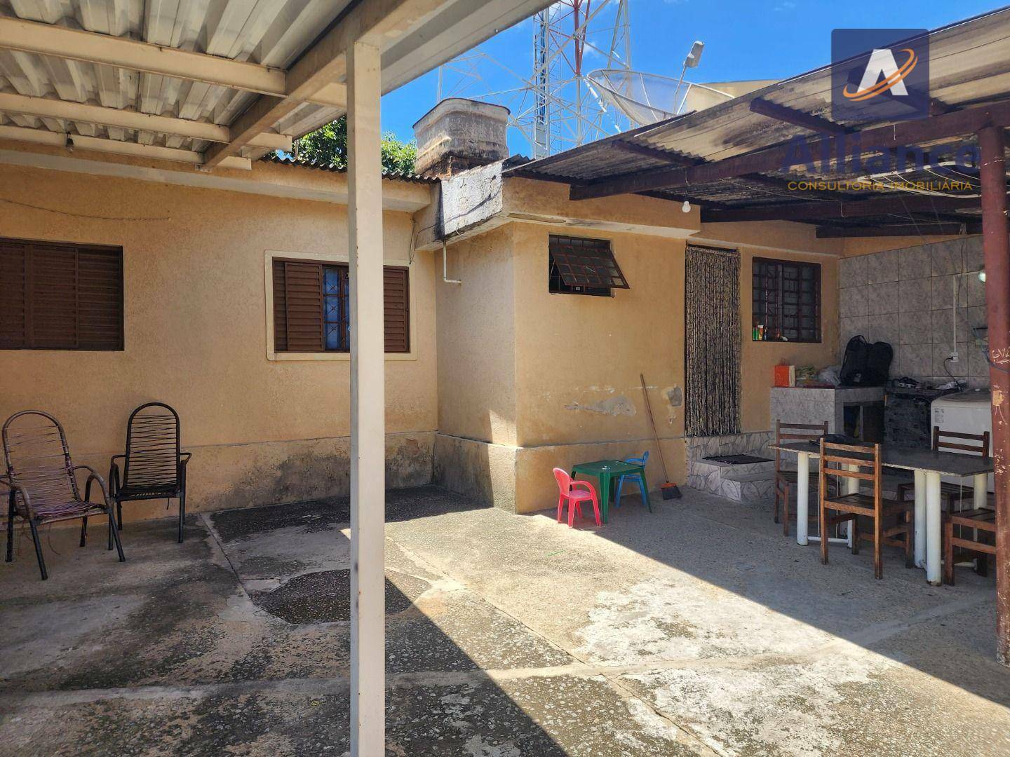 Casa à venda com 2 quartos, 133m² - Foto 13