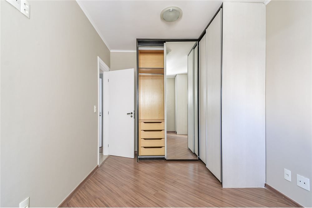 Apartamento à venda com 3 quartos, 100m² - Foto 46