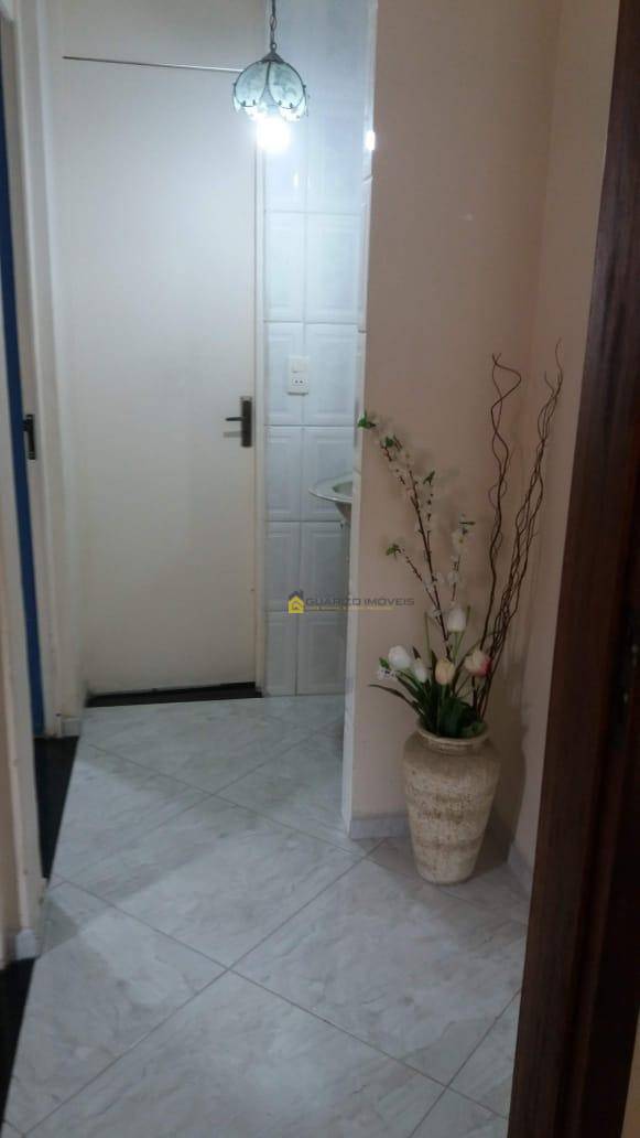 Apartamento para alugar com 2 quartos, 55m² - Foto 10