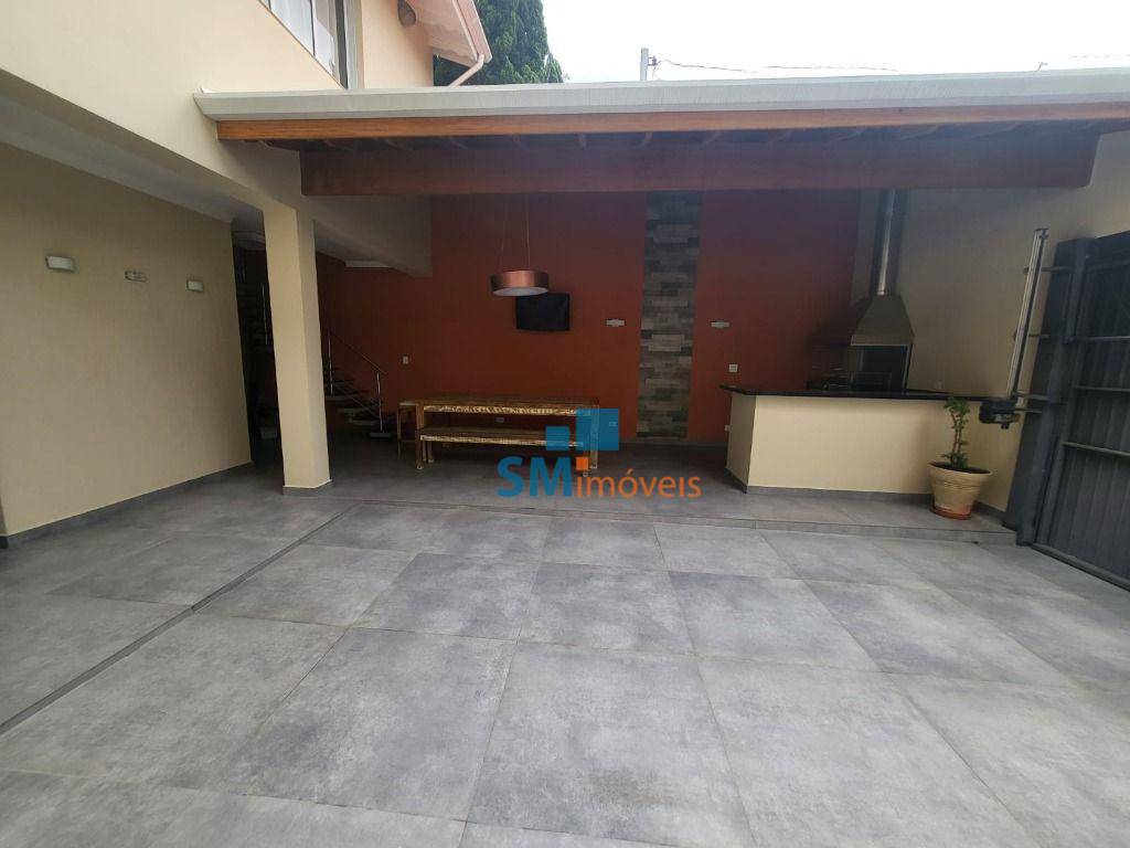 Sobrado à venda com 4 quartos, 230m² - Foto 54