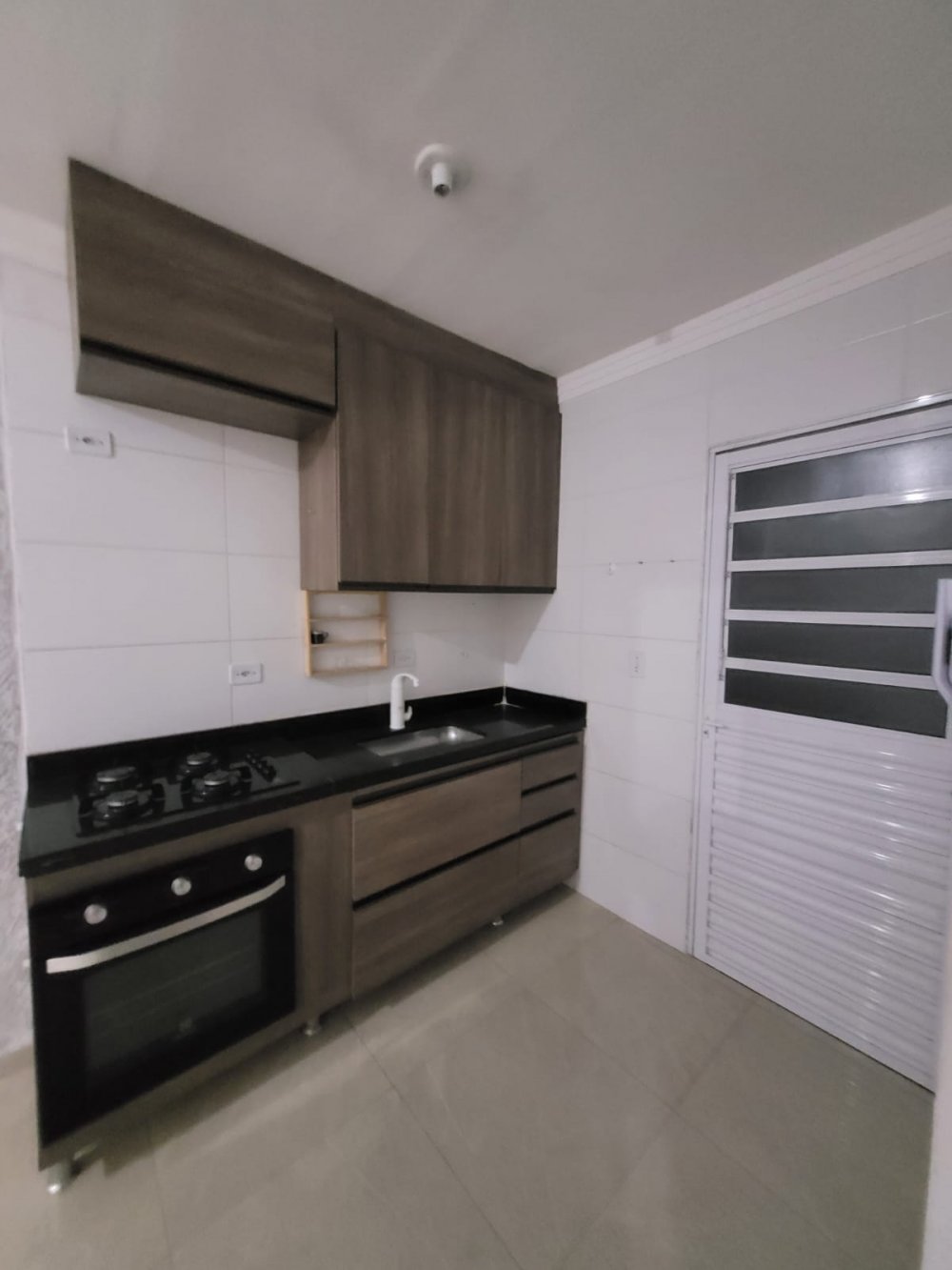 Apartamento à venda com 2 quartos, 40m² - Foto 12