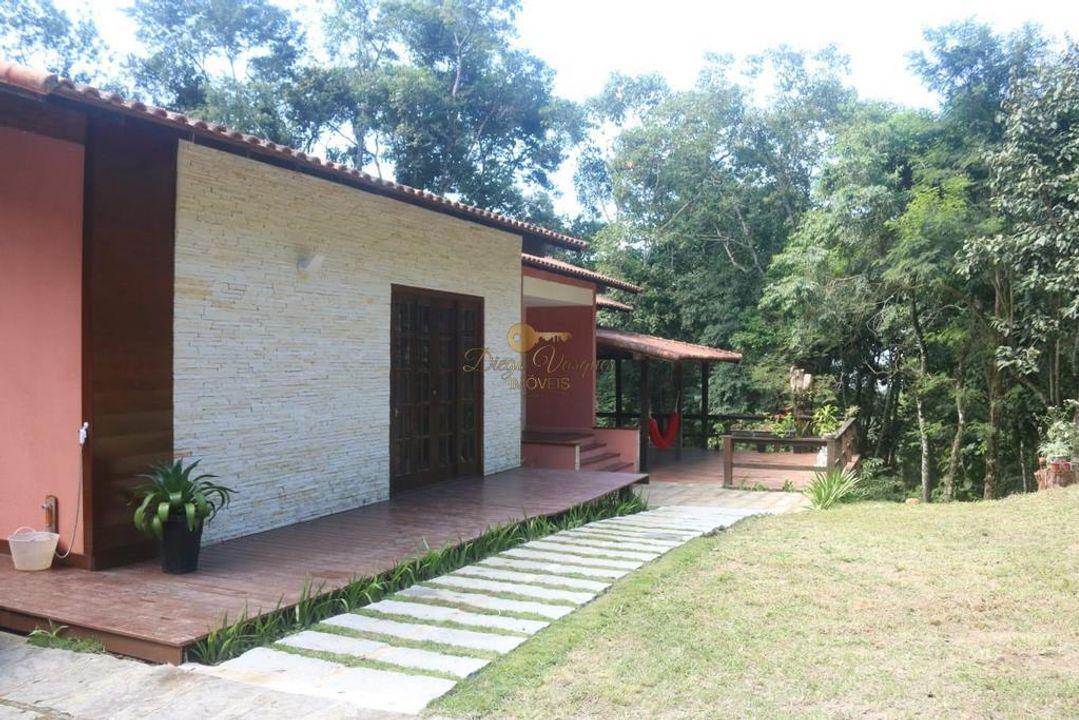 Casa de Condomínio à venda com 3 quartos, 270m² - Foto 2