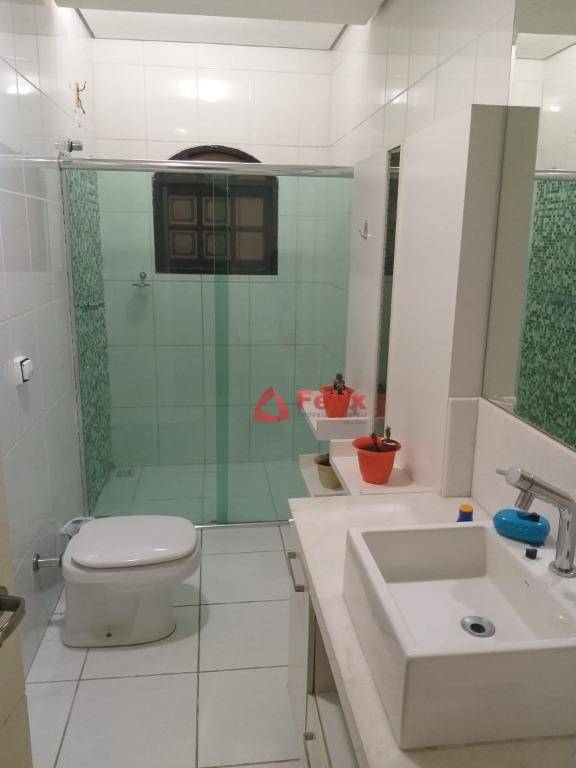 Sobrado à venda com 4 quartos, 330m² - Foto 9