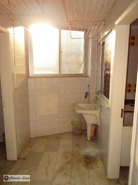 Apartamento à venda com 4 quartos, 200m² - Foto 18