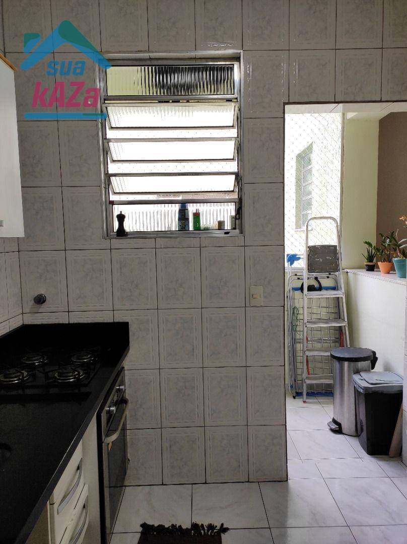 Apartamento à venda com 2 quartos, 75m² - Foto 8