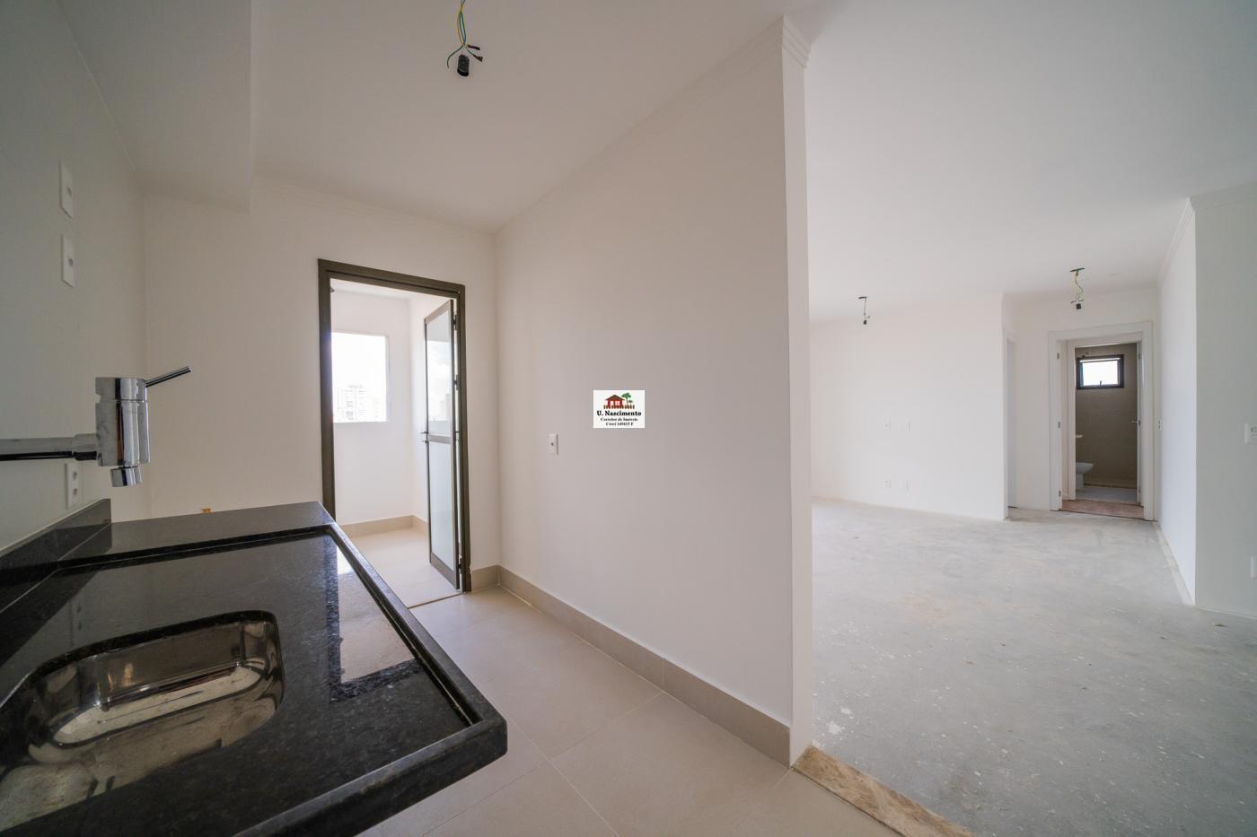 Apartamento à venda com 2 quartos, 67m² - Foto 12