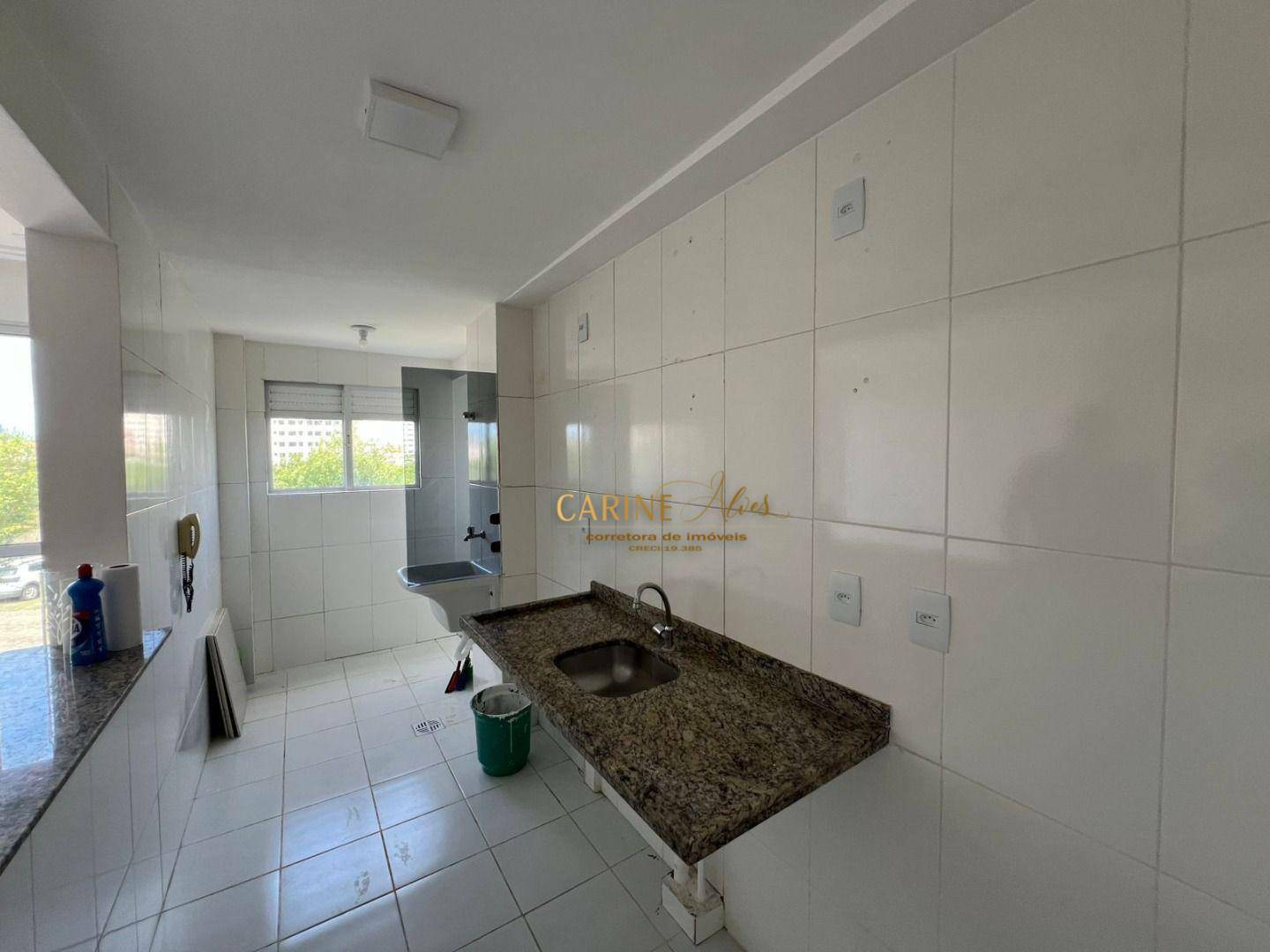 Apartamento à venda com 2 quartos, 56m² - Foto 4