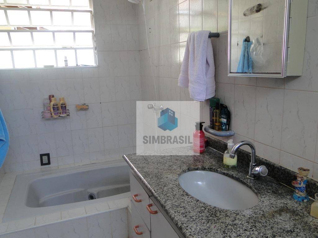 Casa à venda com 2 quartos, 127m² - Foto 22