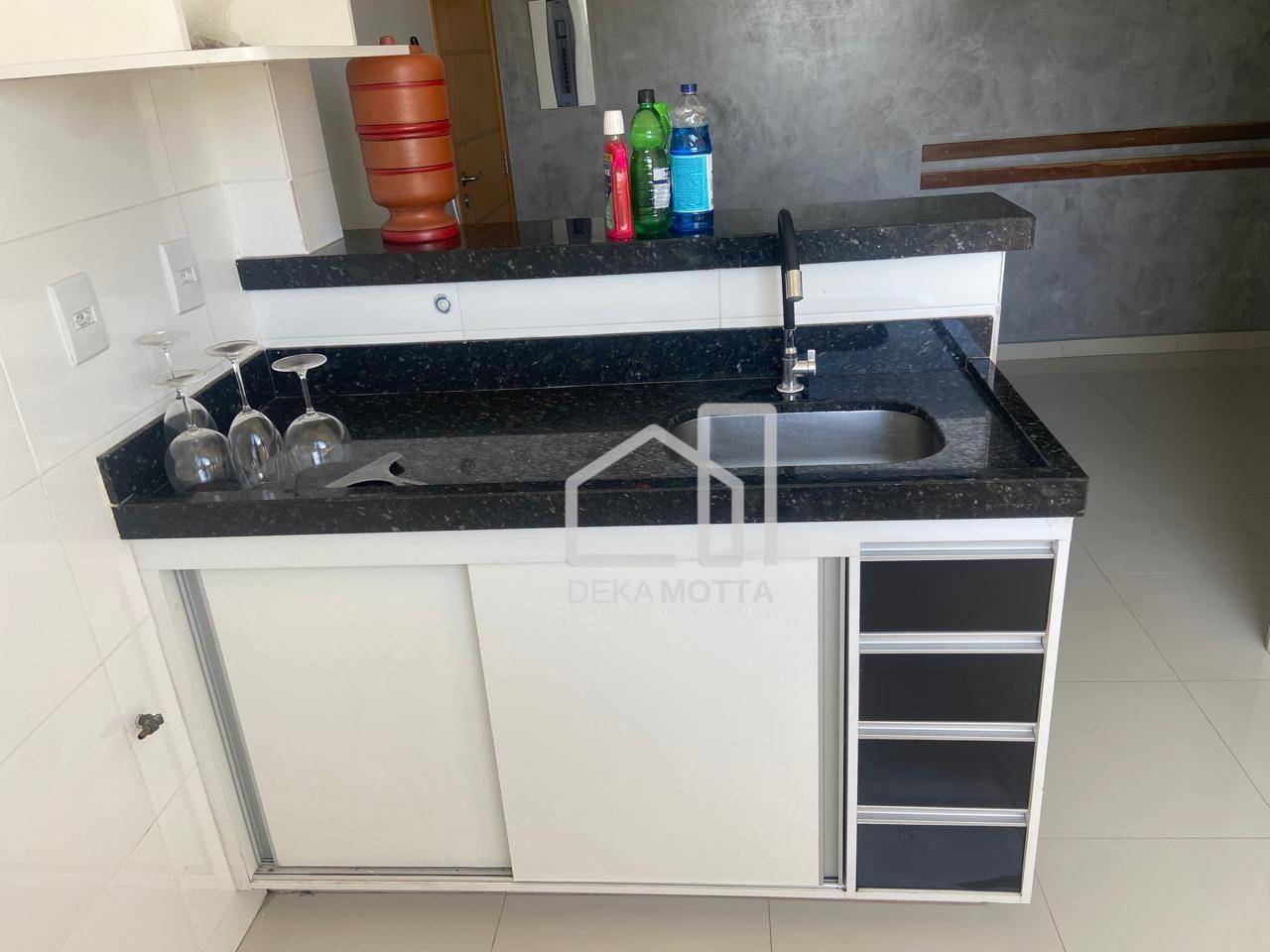 Apartamento à venda com 2 quartos, 67m² - Foto 9