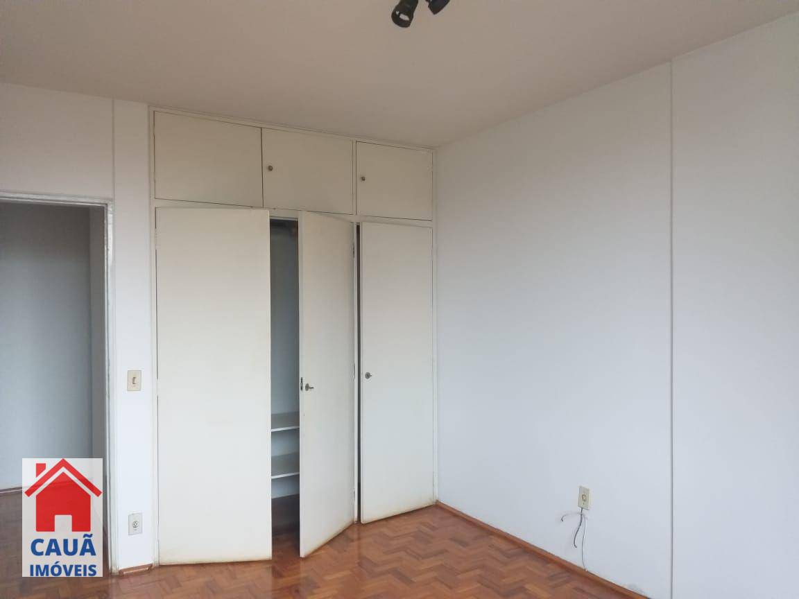 Apartamento à venda com 3 quartos, 84m² - Foto 9