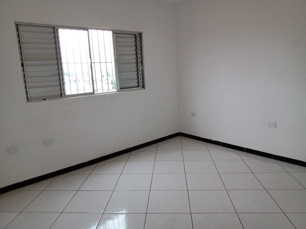 Sobrado à venda com 9 quartos, 670m² - Foto 9