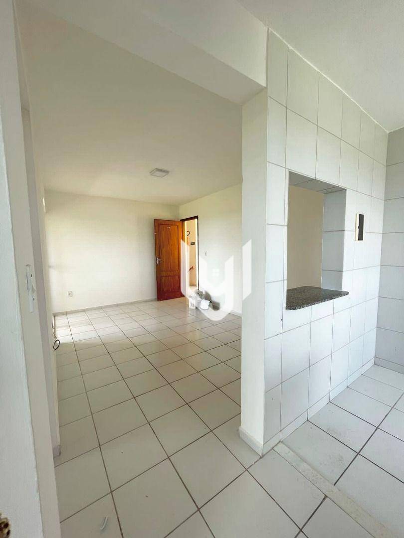 Apartamento para alugar com 2 quartos, 55m² - Foto 7