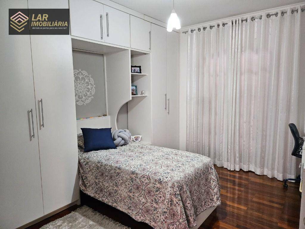 Casa para alugar com 3 quartos, 170m² - Foto 15