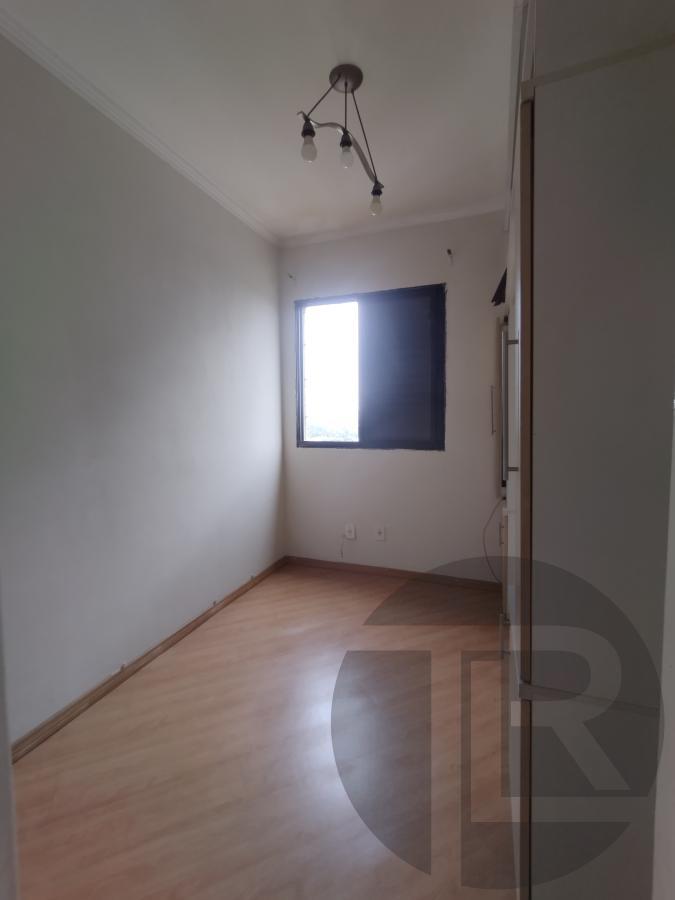 Apartamento à venda com 3 quartos, 66m² - Foto 8