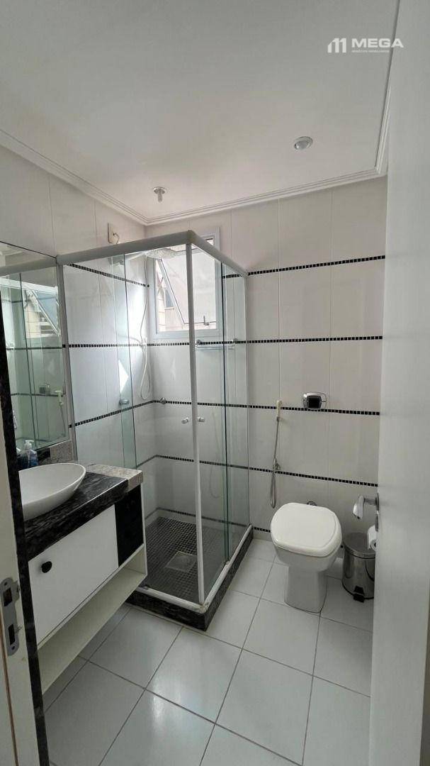 Apartamento à venda com 3 quartos, 135m² - Foto 8