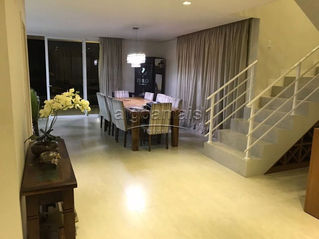 Casa de Condomínio à venda com 4 quartos, 350m² - Foto 15