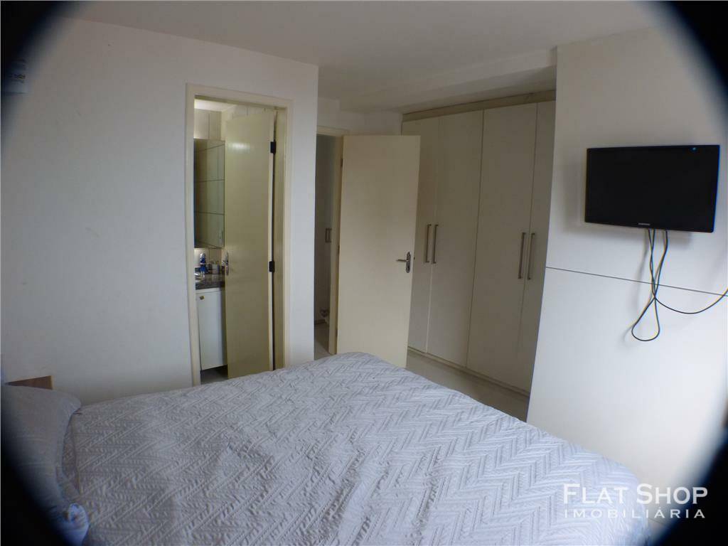 Apartamento à venda com 2 quartos, 70m² - Foto 8