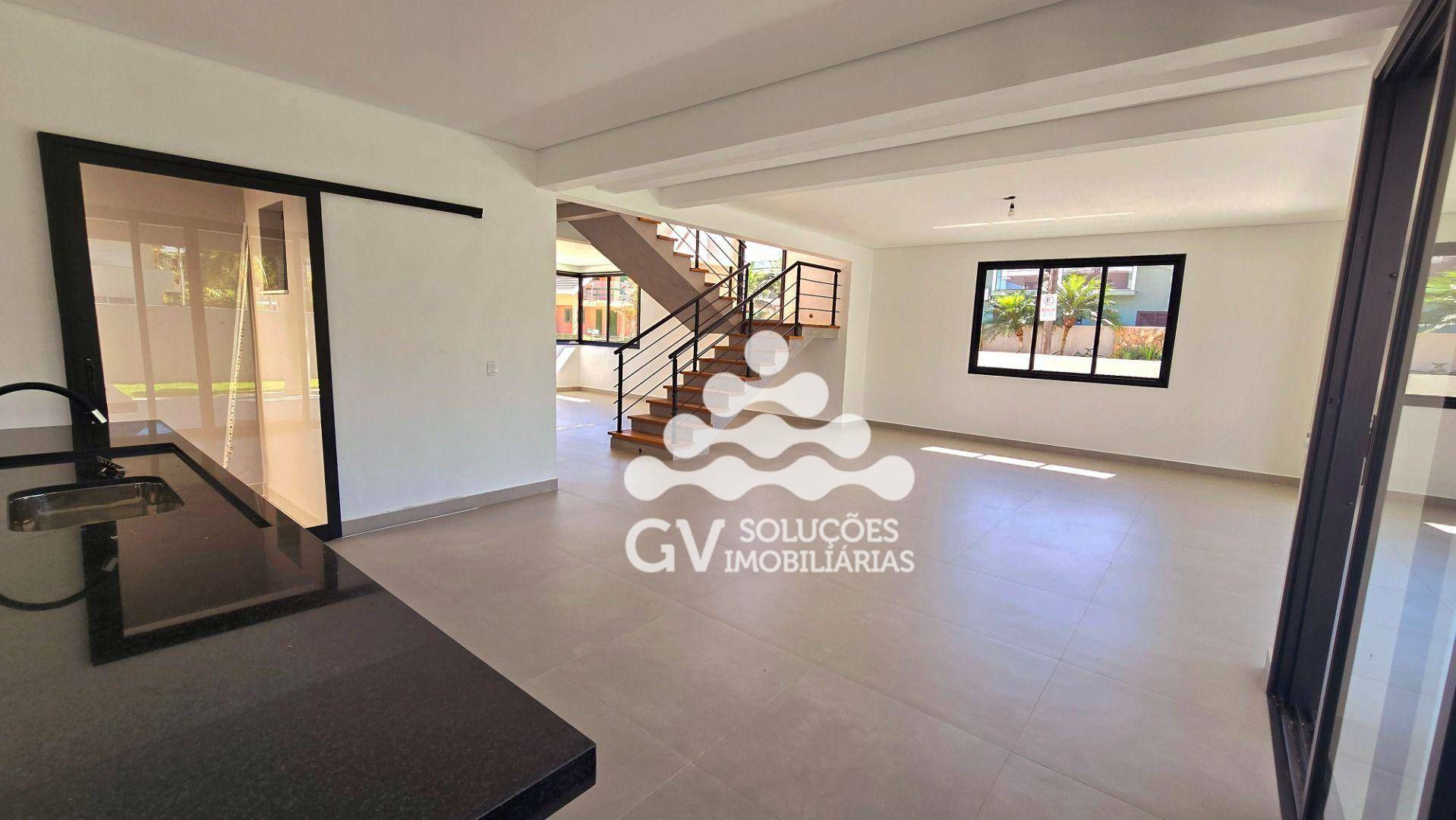 Casa de Condomínio à venda com 4 quartos, 272m² - Foto 5