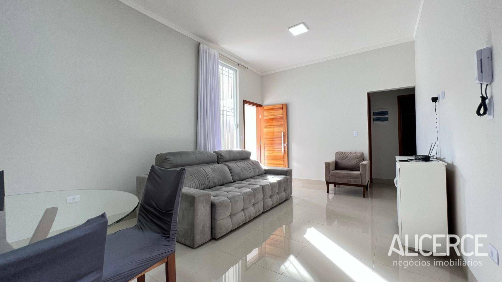 Casa à venda com 2 quartos, 120m² - Foto 6