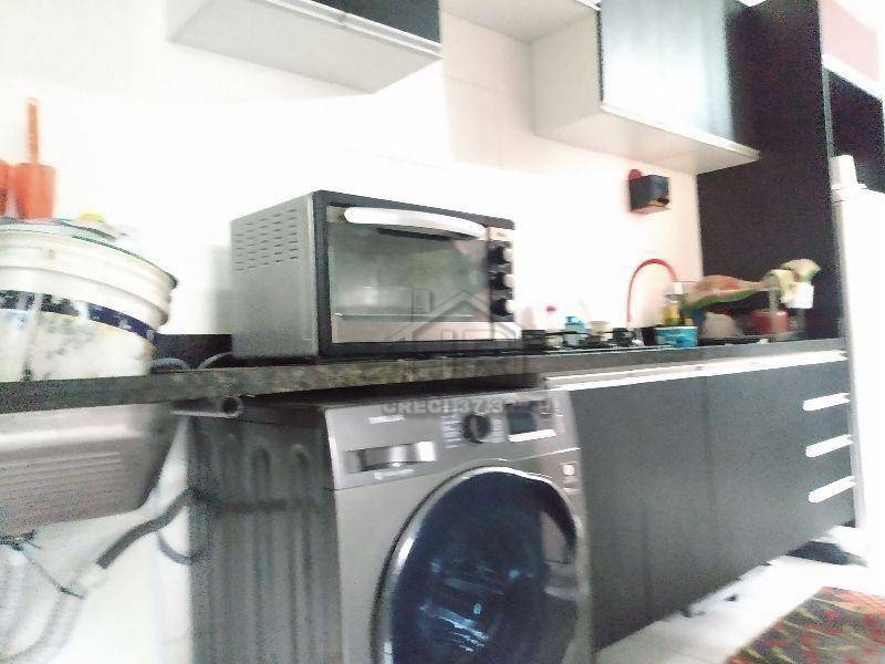 Apartamento à venda com 2 quartos, 35m² - Foto 15