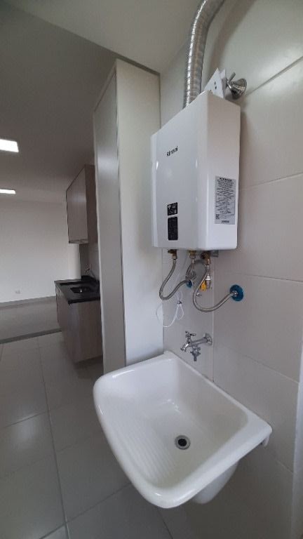 Apartamento à venda e aluguel com 2 quartos, 62m² - Foto 8