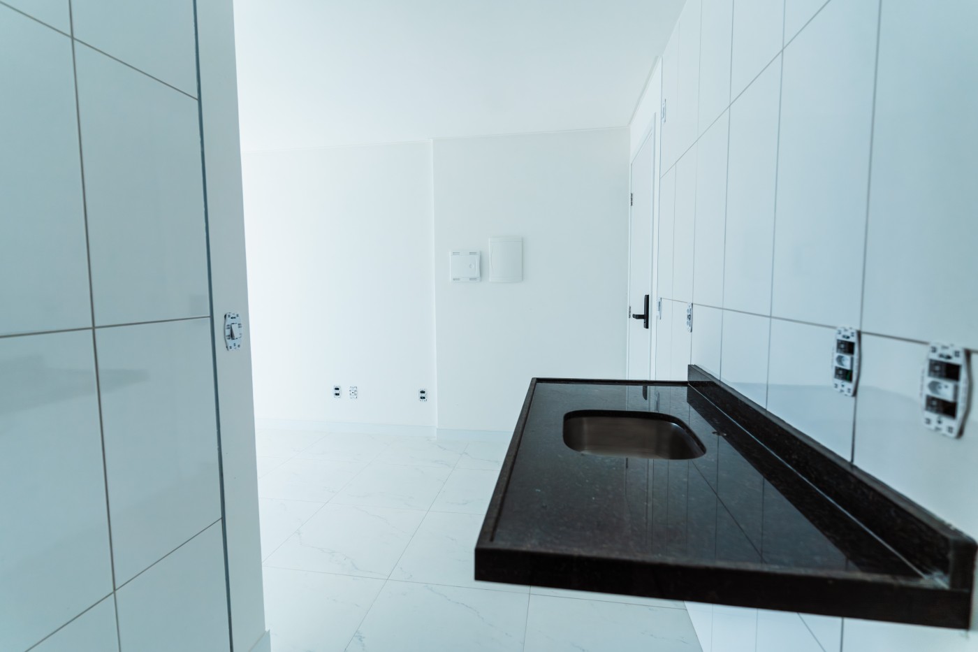 Apartamento à venda com 1 quarto, 38m² - Foto 4