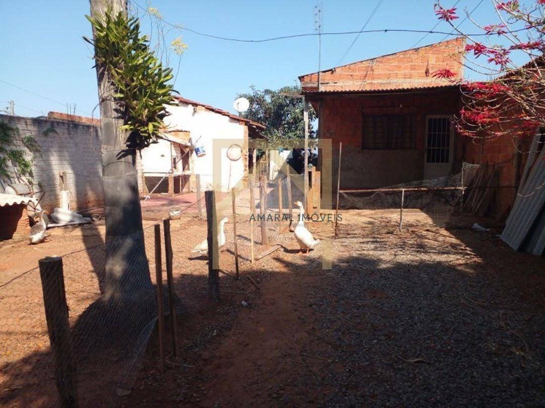 Casa à venda com 2 quartos, 150m² - Foto 16