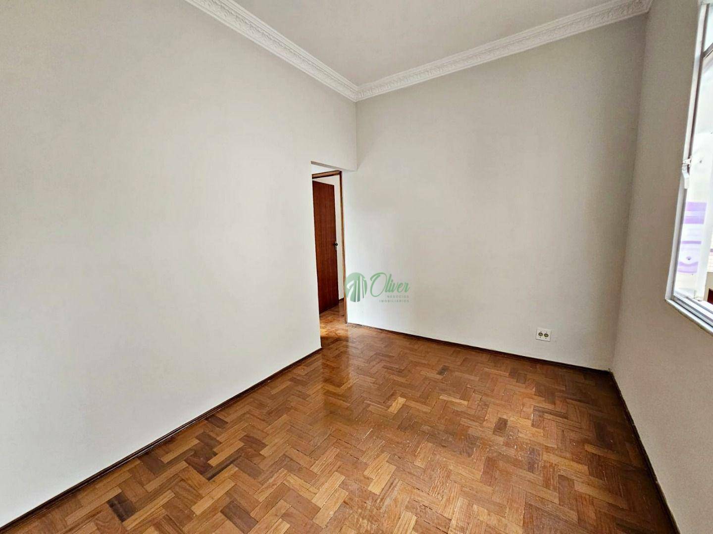 Apartamento à venda com 2 quartos, 65m² - Foto 7