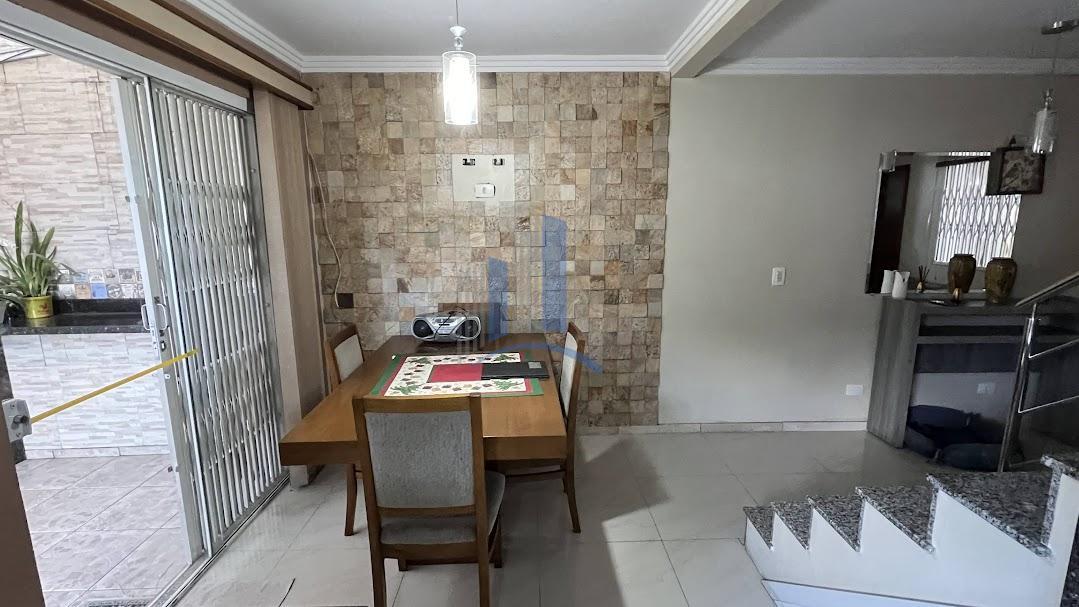 Casa à venda com 3 quartos, 78m² - Foto 17