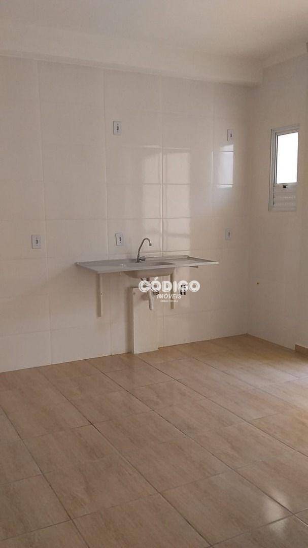 Apartamento à venda com 2 quartos, 44m² - Foto 1