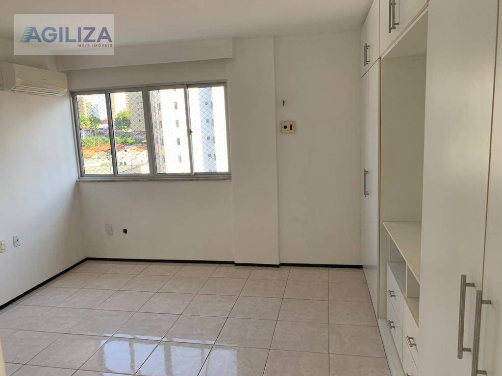 Apartamento à venda com 3 quartos, 180m² - Foto 9