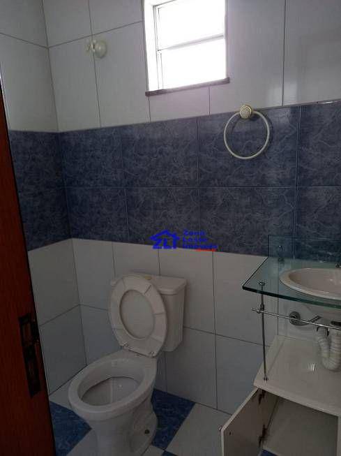 Casa à venda com 3 quartos, 200m² - Foto 7