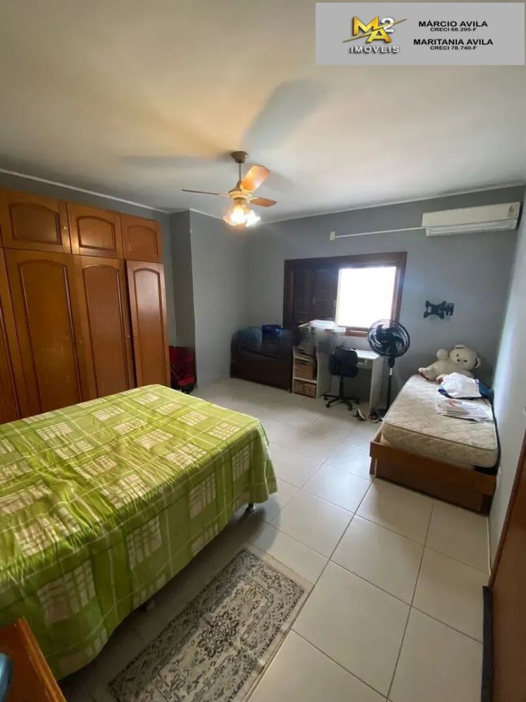 Casa à venda com 4 quartos, 300m² - Foto 12