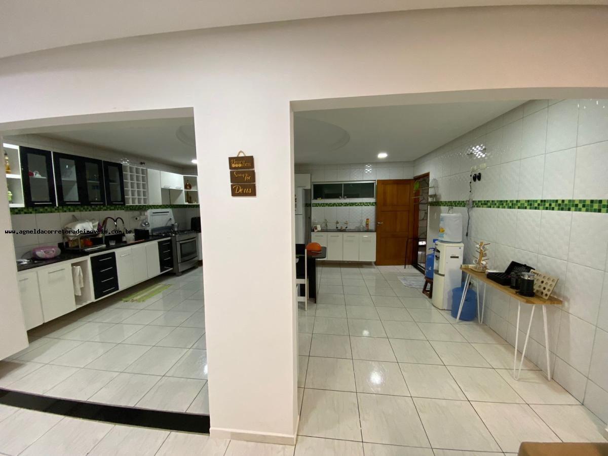 Casa à venda com 5 quartos, 600m² - Foto 13