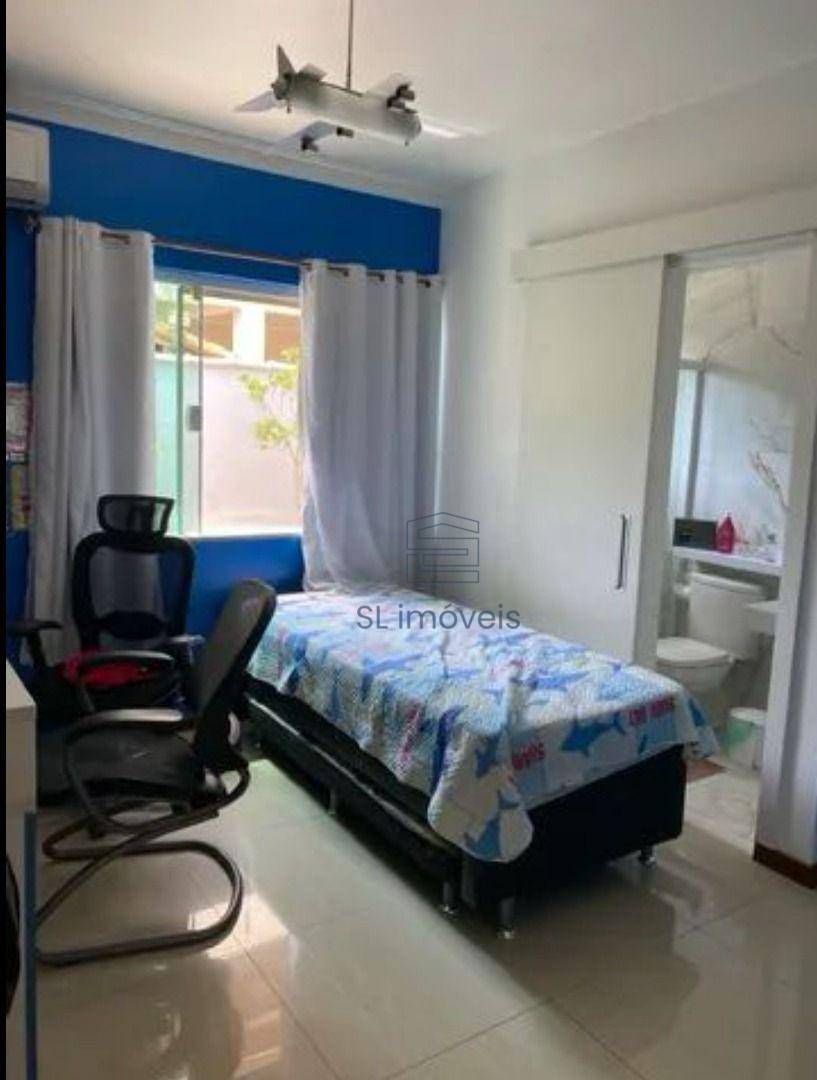 Casa à venda com 4 quartos, 320m² - Foto 14
