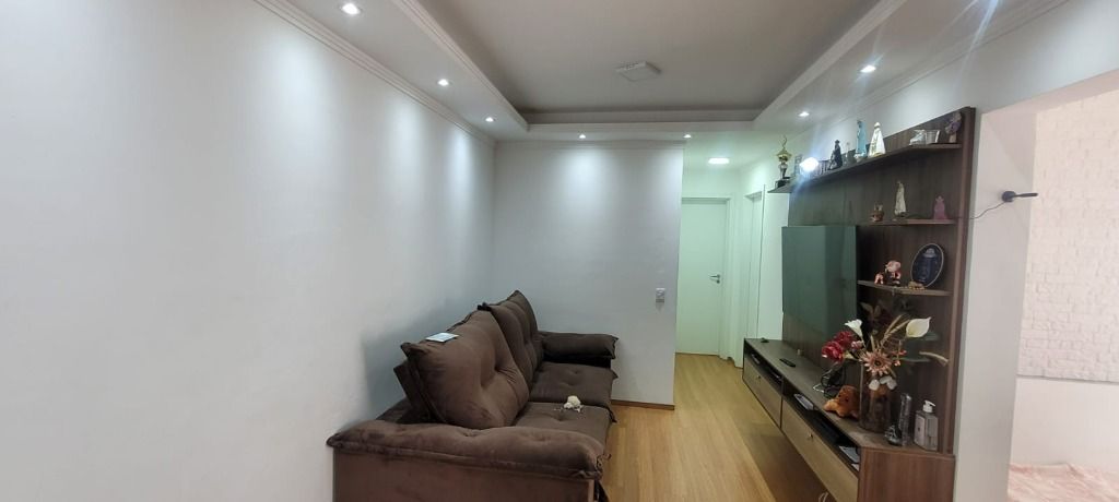 Apartamento à venda com 2 quartos, 60m² - Foto 11