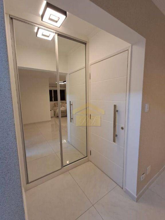 Apartamento à venda com 3 quartos, 124m² - Foto 4