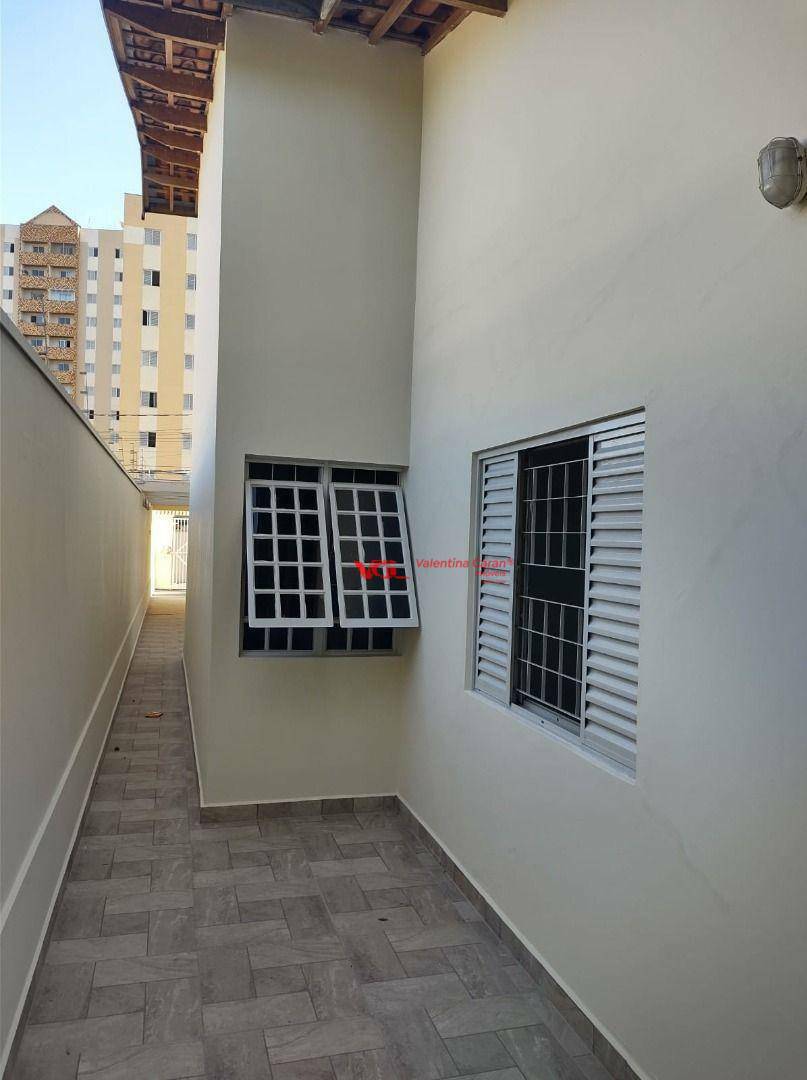 Casa para alugar com 3 quartos, 114m² - Foto 18