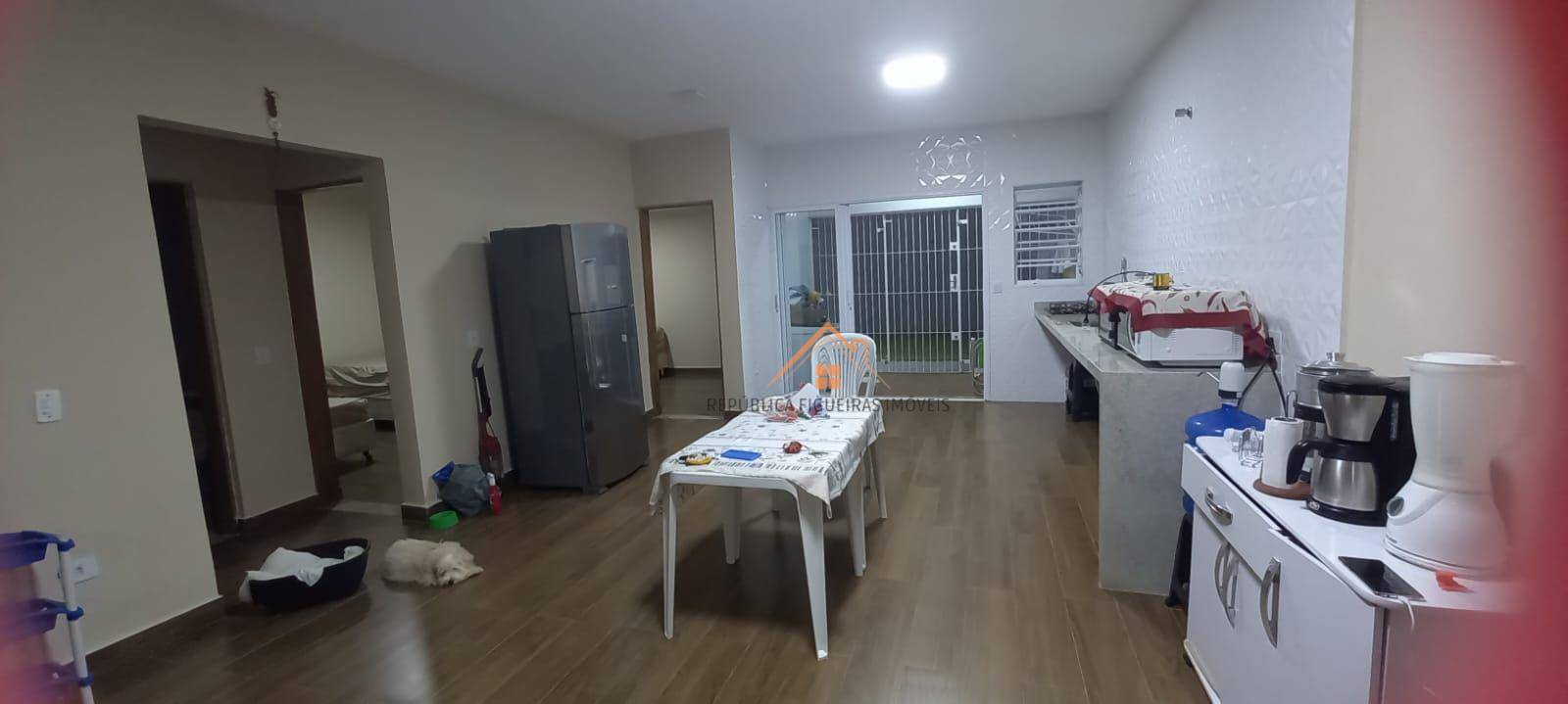 Casa à venda com 4 quartos, 107m² - Foto 20