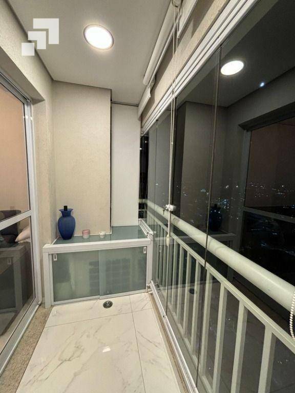 Apartamento à venda com 2 quartos, 58m² - Foto 6