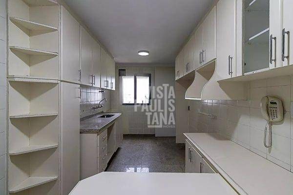 Apartamento à venda com 3 quartos, 127m² - Foto 6