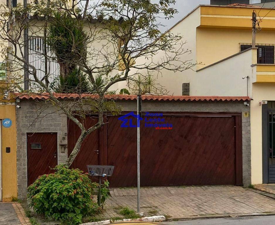 Sobrado à venda com 4 quartos, 206m² - Foto 2